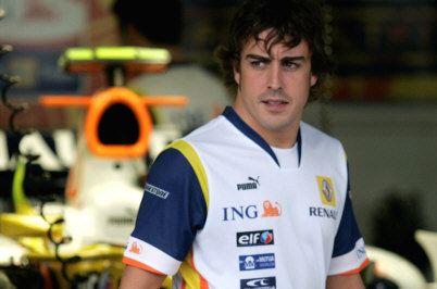 ALONSO RESTE CHEZ RENAULT